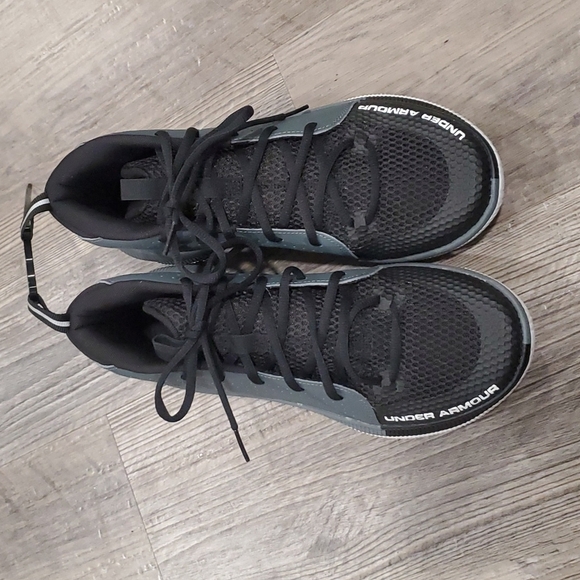 Under Armour W Jet High Top Sneakers - Picture 7 of 9